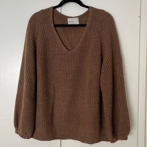 Aritzia Babaton sweater